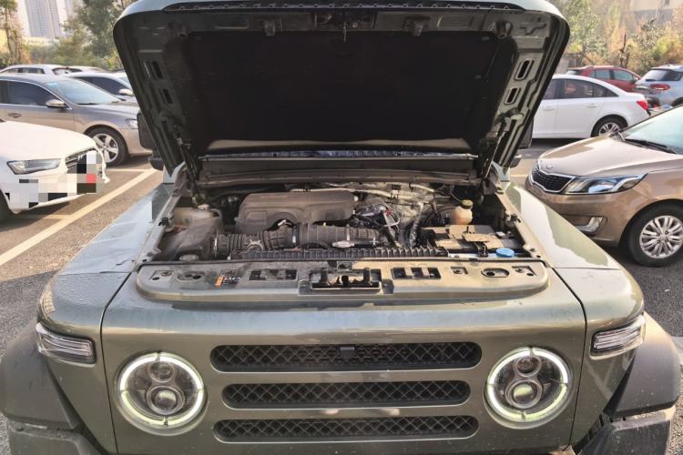 Used 212 T01 2024 2.0T Mechanic Engine Bay