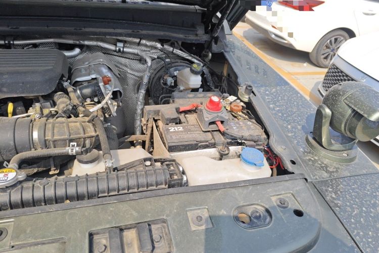 Used 212 T01 2024 2.0T Mechanic Engine Bay Left