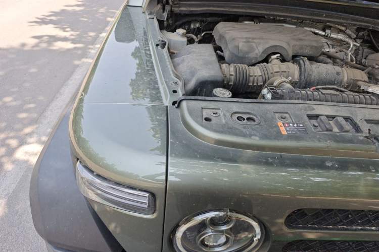 Used 212 T01 2024 2.0T Mechanic Engine Bay Right