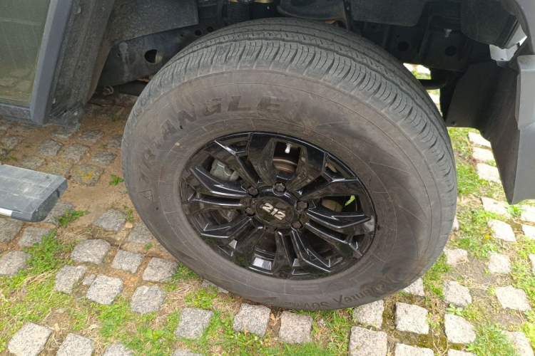 Used 212 T01 2024 2.0T Mechanic Exterior 1