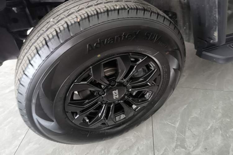 Used 212 T01 2024 2.0T Mechanic Exterior 1