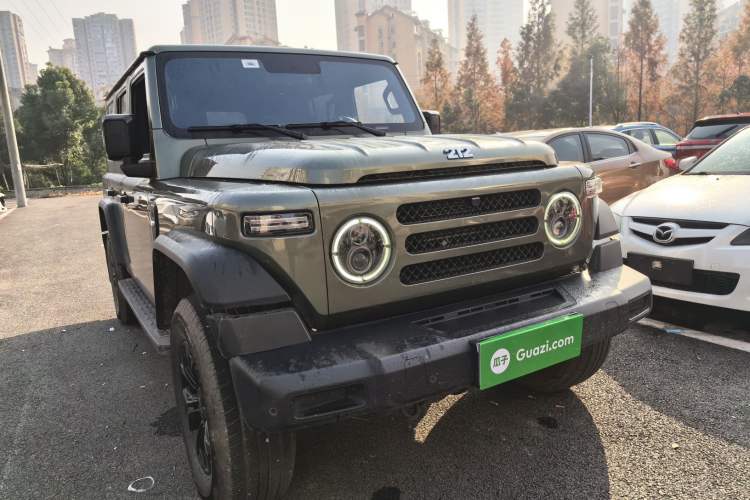Used 212 T01 2024 2.0T Mechanic Exterior 2