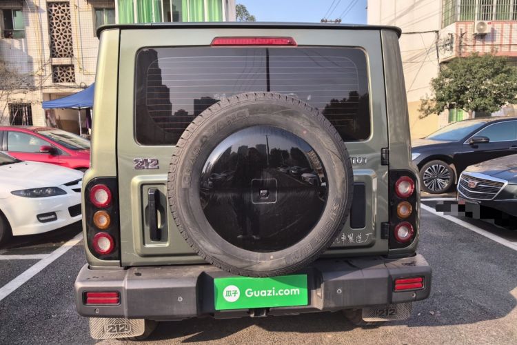 Used 212 T01 2024 2.0T Mechanic Exterior 4