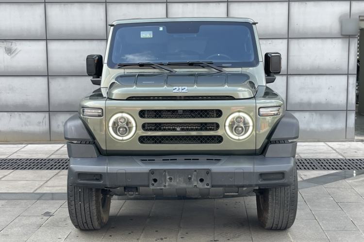 Used 212 T01 2024 2.0T Mechanic Exterior 4