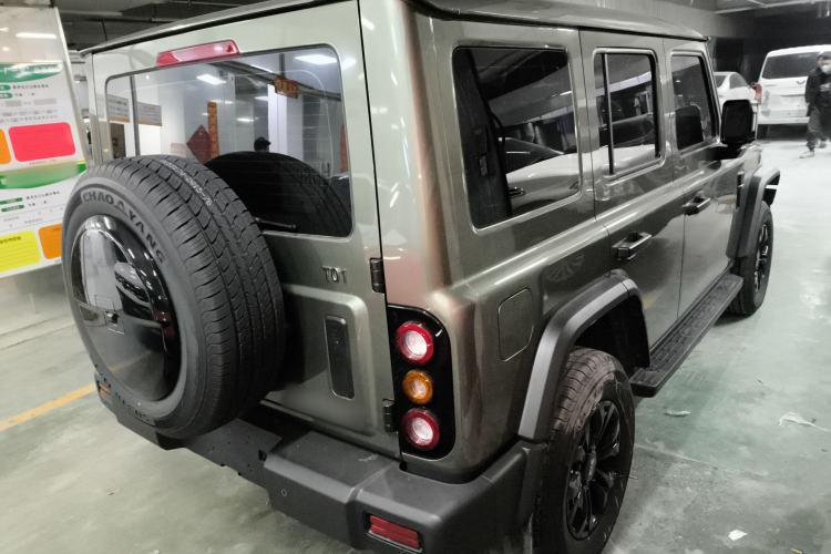 Used 212 T01 2024 2.0T Explorer Exterior 5