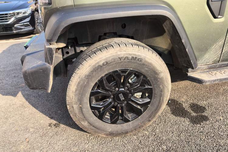 Used 212 T01 2024 2.0T Mechanic Exterior 7