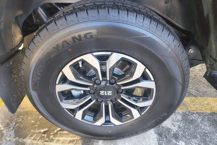 Used 212 T01 2024 2.0T Mechanic Exterior 7