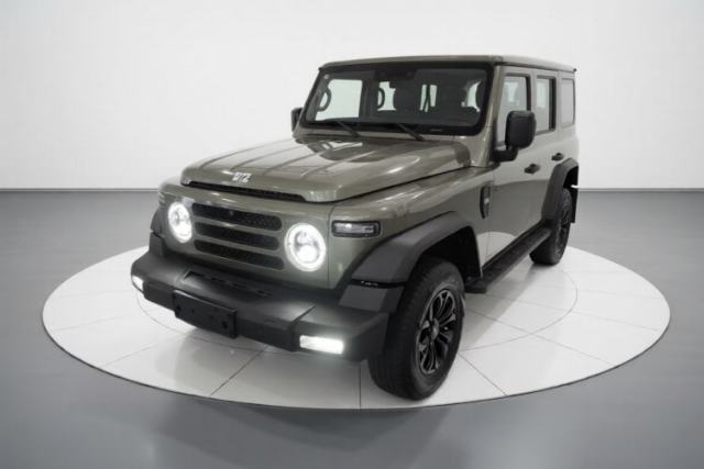 Used 212 T01 2024 2.0T Explorer