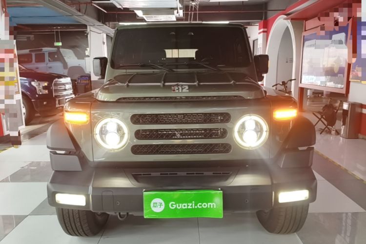 Used 212 T01 2024 2.0T Explorer Front