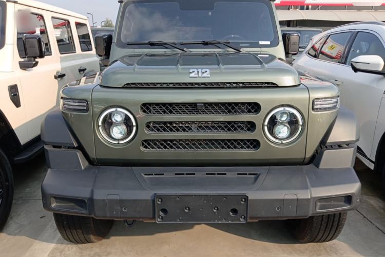 Used 212 T01 2024 2.0T Mechanic Front