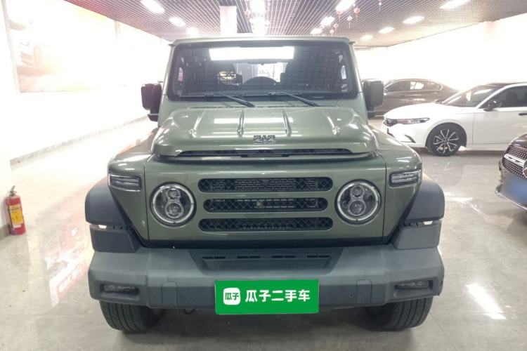 Used 212 T01 2024 2.0T Explorer Front
