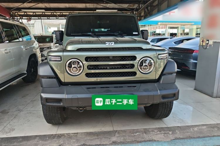 Used 212 T01 2024 2.0T Mechanic Front