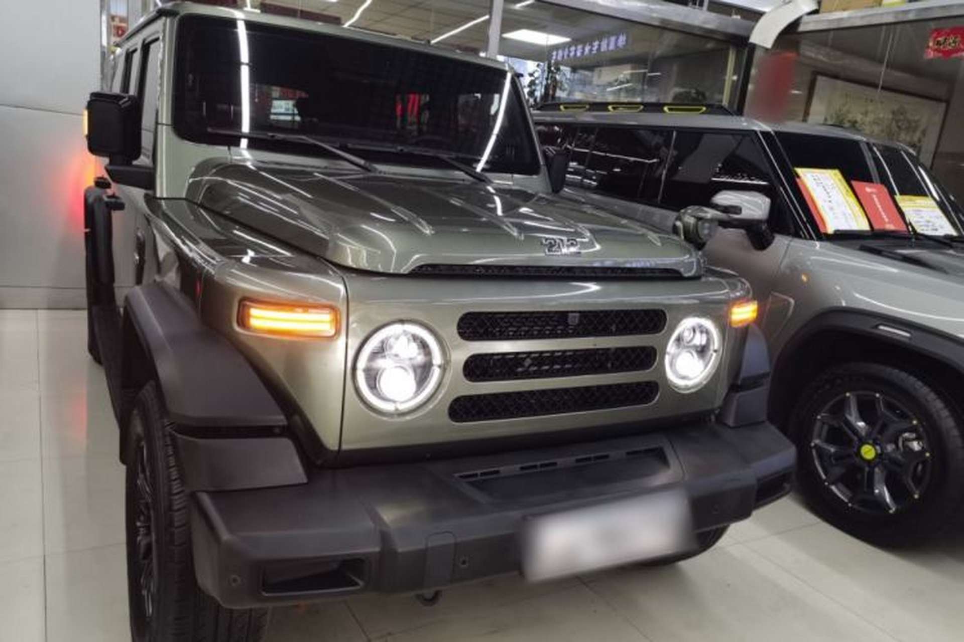 Used 212 T01 2024 2.0T Mechanic Front