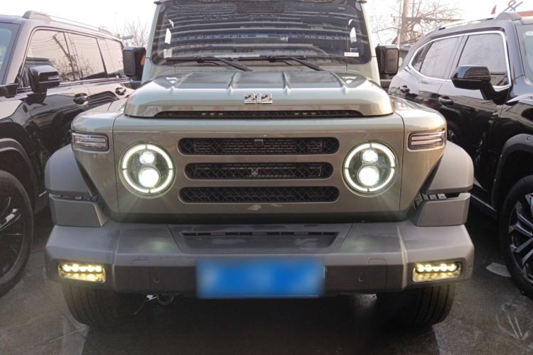 Used 212 T01 2024 2.0T Mechanic Front