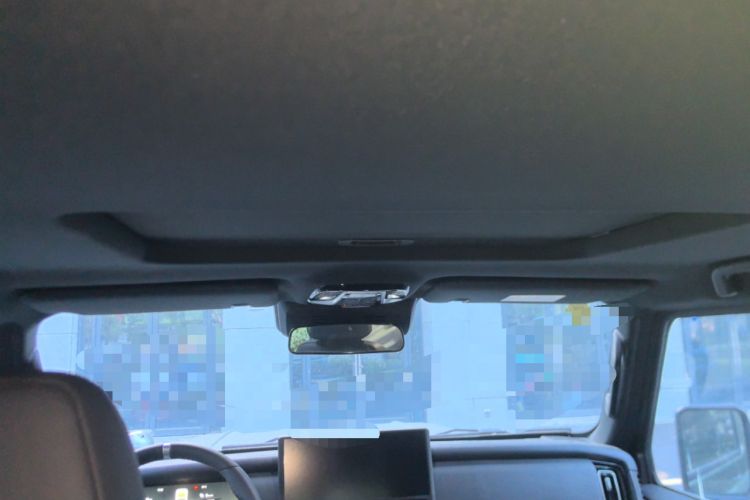 Used 212 T01 2024 2.0T Mechanic Headliner