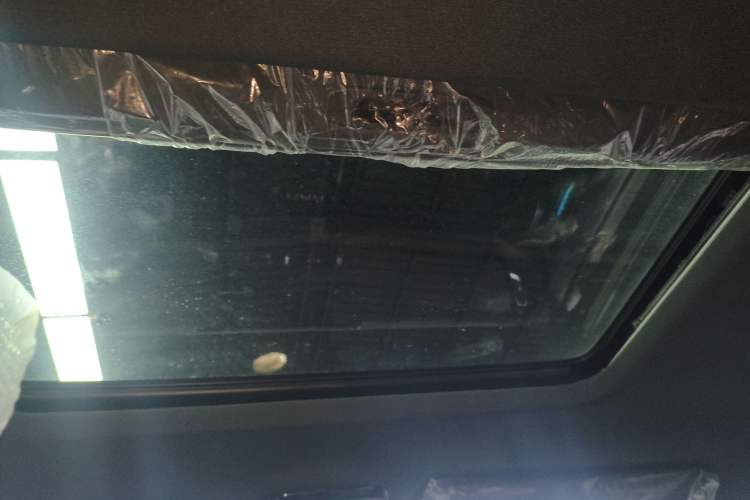 Used 212 T01 2024 2.0T Explorer Headliner