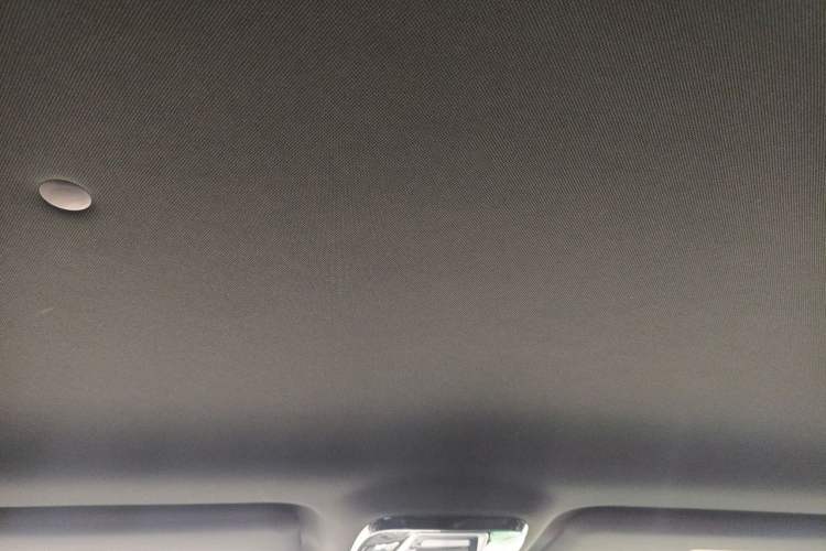 Used 212 T01 2024 2.0T Mechanic Headliner