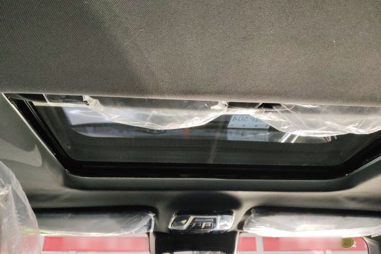 Used 212 T01 2024 2.0T Explorer Headliner