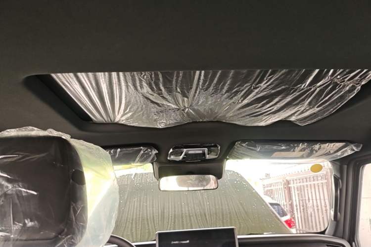 Used 212 T01 2024 2.0T Explorer Headliner