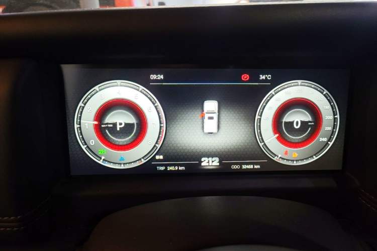 Used 212 T01 2024 2.0T Mechanic Instrument Cluster
