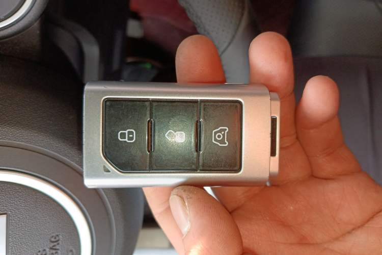 Used 212 T01 2024 2.0T Mechanic Interior 1
