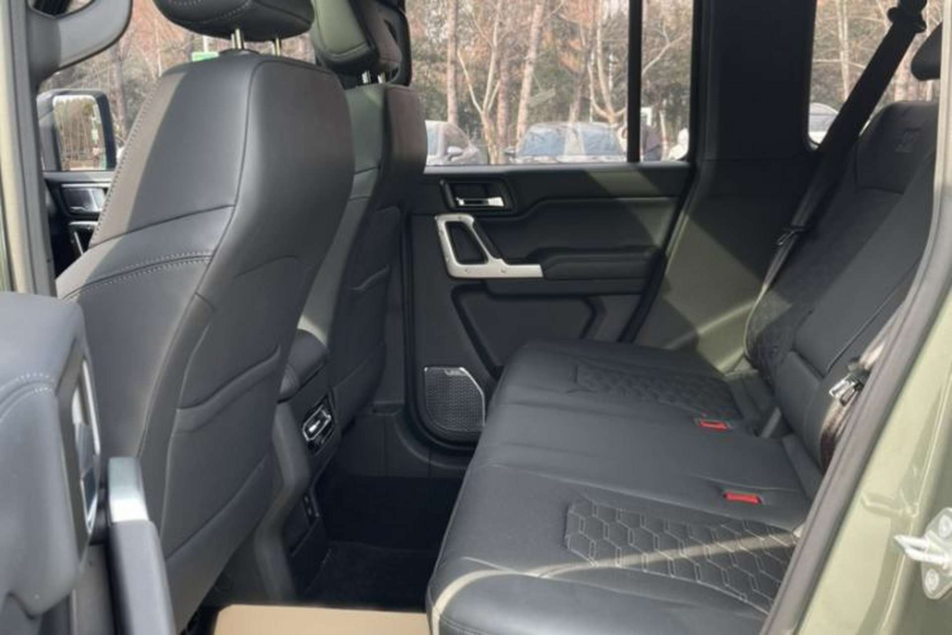 Used 212 T01 2024 2.0T Mechanic Interior 3
