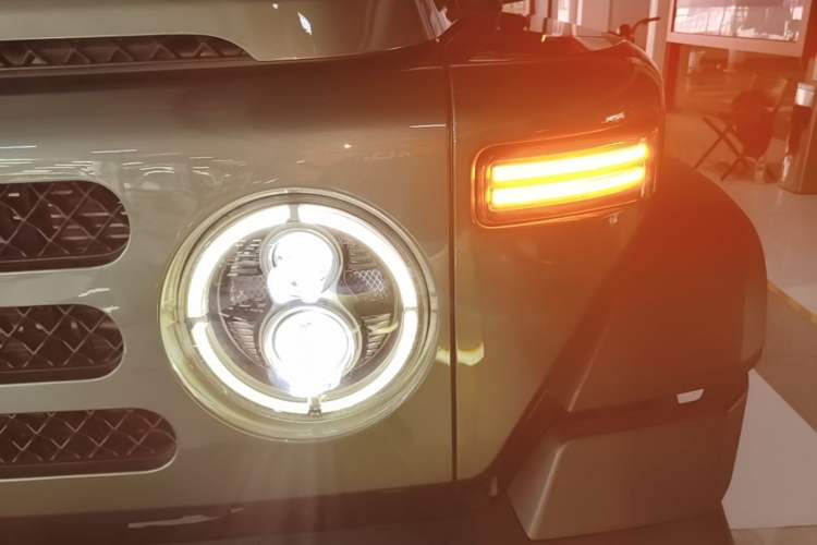 Used 212 T01 2024 2.0T Explorer Left Front Headlight