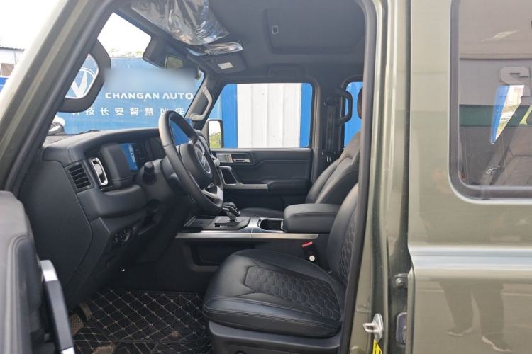 Used 212 T01 2024 2.0T Explorer Left Front Seat