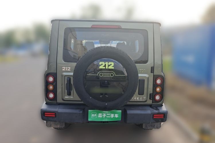 Used 212 T01 2024 2.0T Explorer Rear