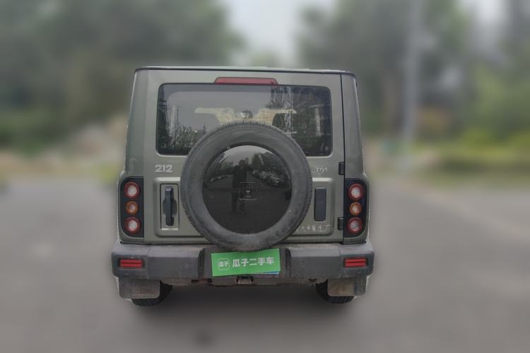 Used 212 T01 2024 2.0T Mechanic Rear