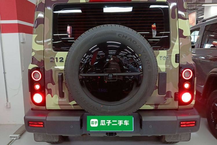 Used 212 T01 2024 2.0T Explorer Rear