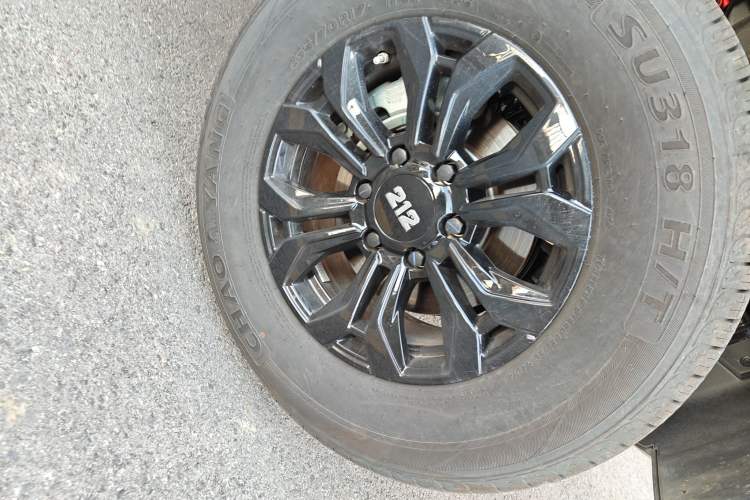 Used 212 T01 2024 2.0T Mechanic Right Front Wheel Hub
