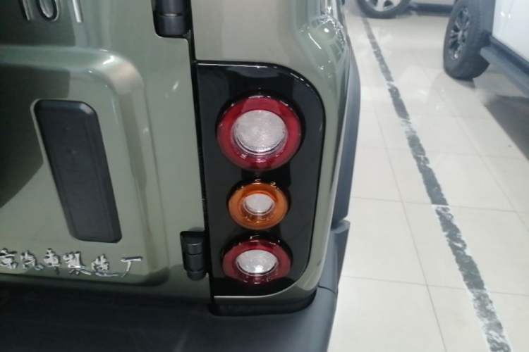 Used 212 T01 2024 2.0T Explorer Right Rear Taillight