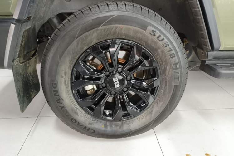 Used 212 T01 2024 2.0T Explorer Right Rear Wheel Hub