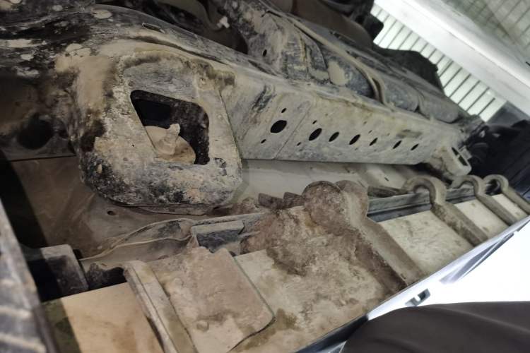 Used 212 T01 2024 2.0T Mechanic Right Side Sill
