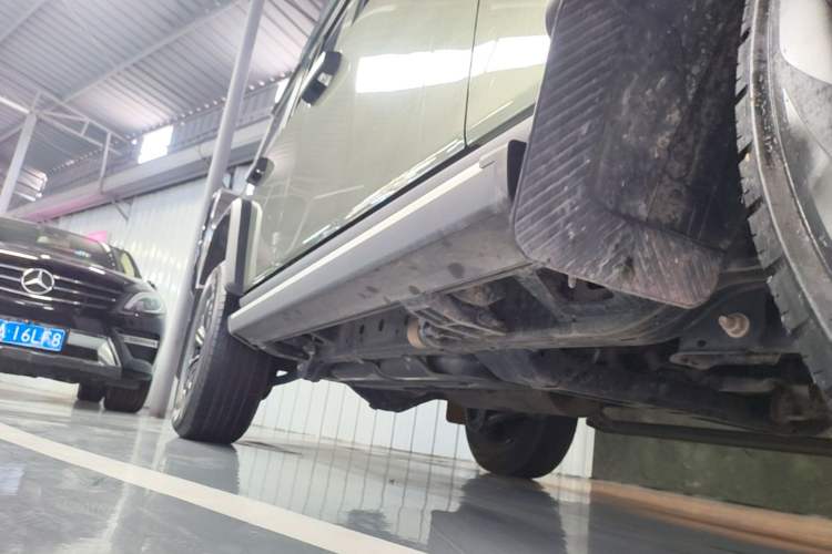 Used 212 T01 2024 2.0T Mechanic Right Side Sill
