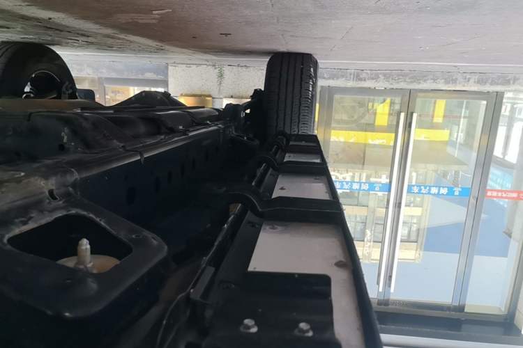 Used 212 T01 2024 2.0T Mechanic Right Side Sill
