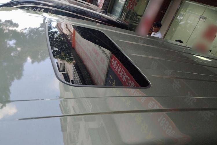 Used 212 T01 2024 2.0T Explorer Roof