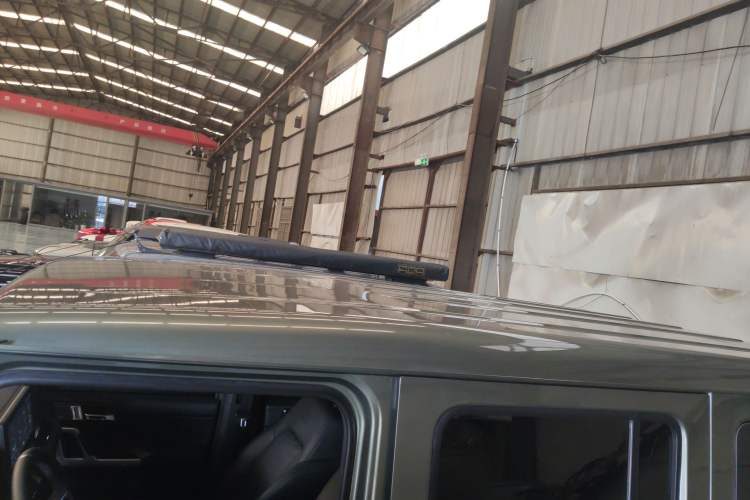 Used 212 T01 2024 2.0T Mechanic Roof