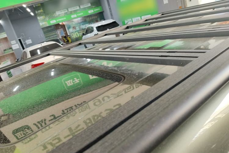 Used 212 T01 2024 2.0T Explorer Roof
