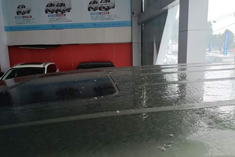Used 212 T01 2024 2.0T Explorer Roof