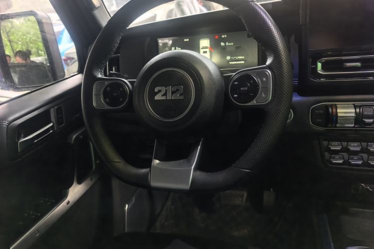 Used 212 T01 2024 2.0T Explorer Steering Wheel