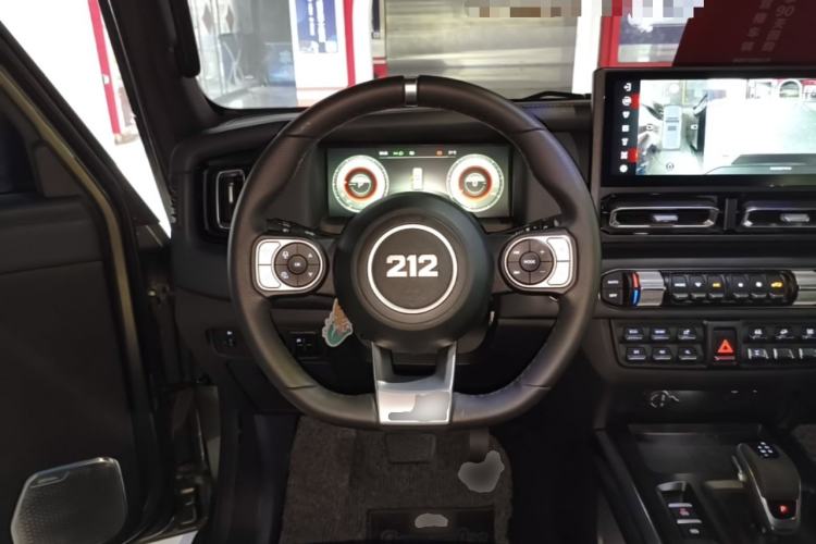 Used 212 T01 2024 2.0T Explorer Steering Wheel