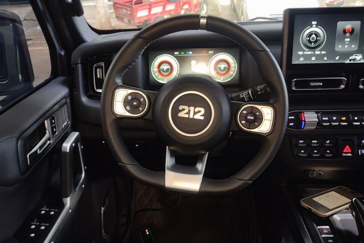 Used 212 T01 2024 2.0T Explorer Steering Wheel