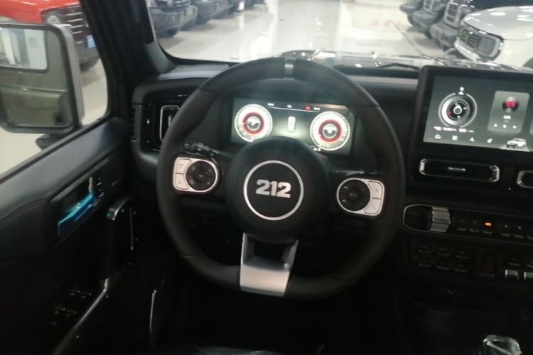 Used 212 T01 2024 2.0T Explorer Steering Wheel