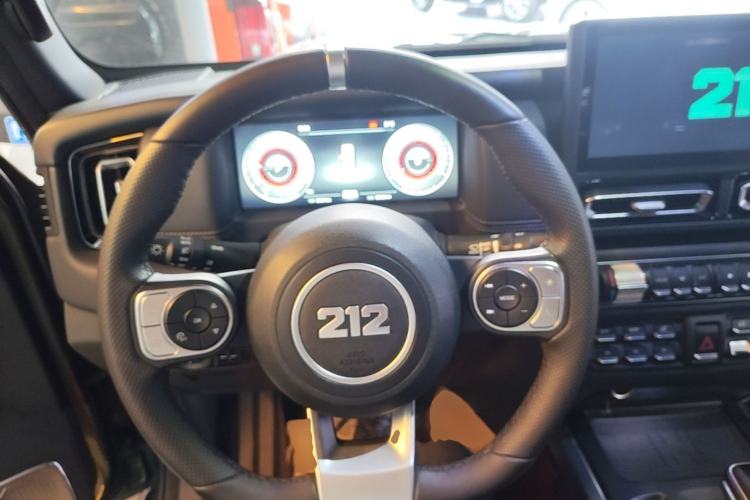Used 212 T01 2024 2.0T Mechanic Steering Wheel