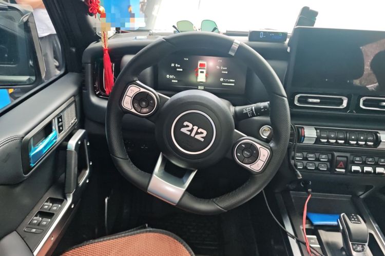 Used 212 T01 2024 2.0T Mechanic Steering Wheel