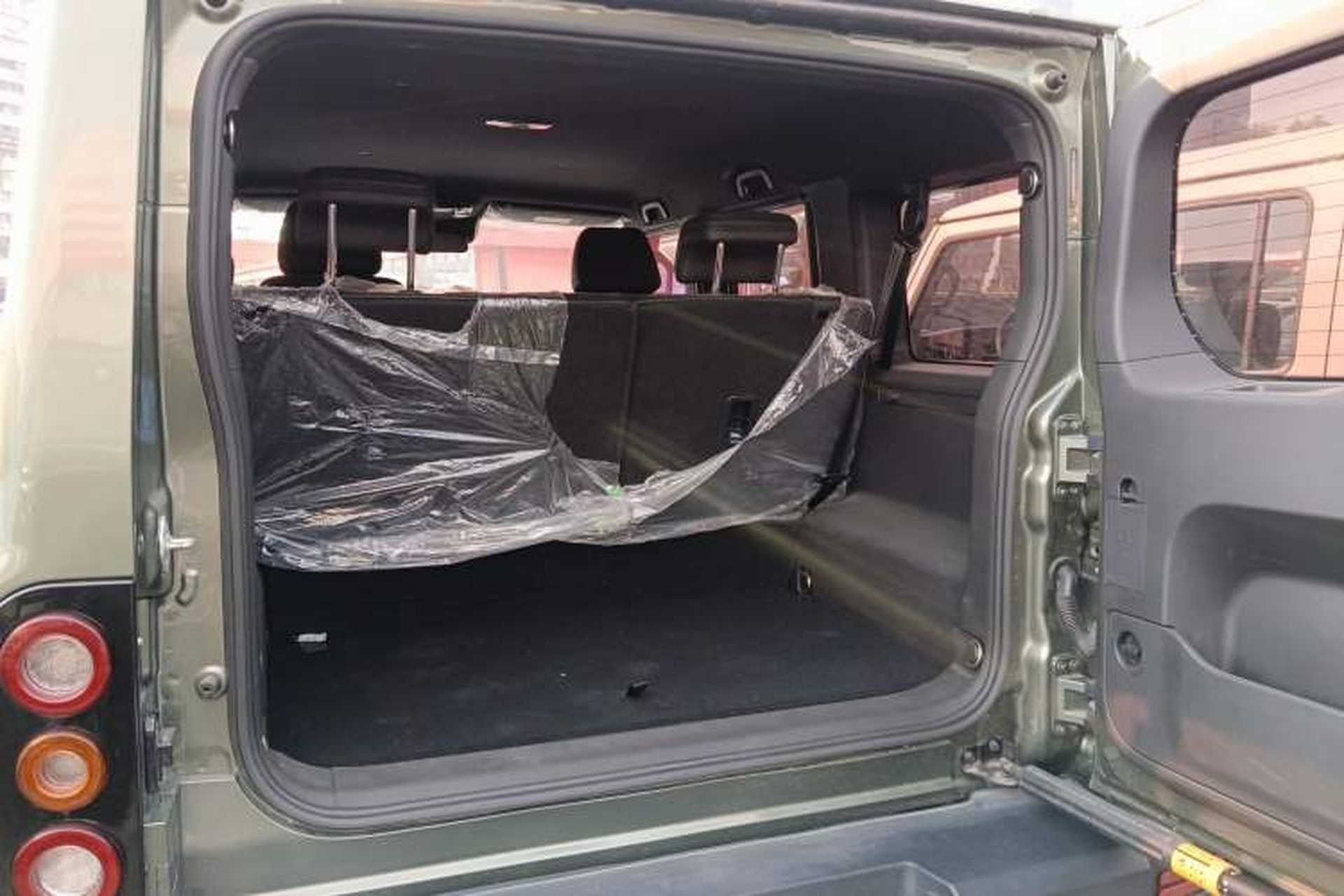 Used 212 T01 2024 2.0T Mechanic Trunk
