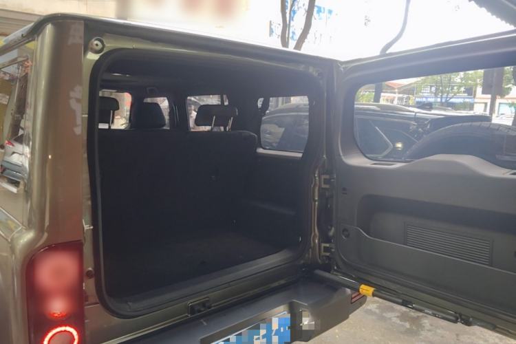 Used 212 T01 2024 2.0T Explorer Trunk