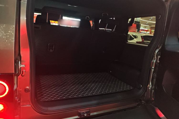 Used 212 T01 2024 2.0T Explorer Trunk